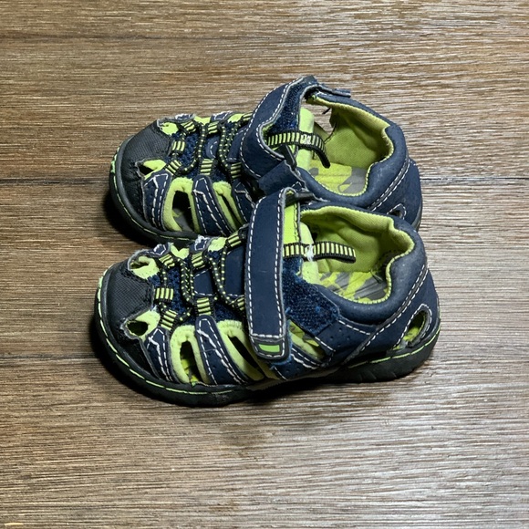 Beaver Creek shoes 5 1/2 - Picture 4 of 8